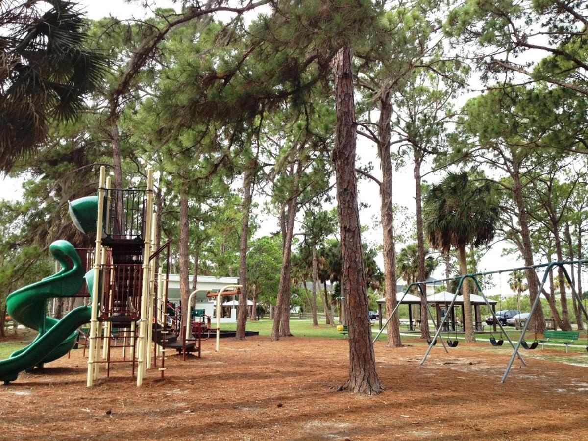 Beaches, Parks, Downtown, Trail, Breweries, Bikes, Gameroom Palm Harbor Eksteriør billede